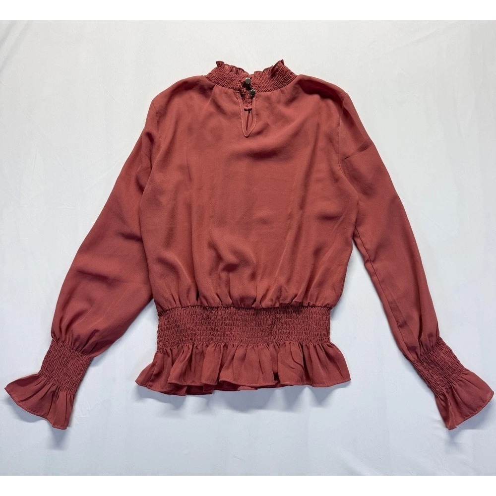 Papaya Blouse Top Womens M Rust Pleated Smocked Waist‎ Peplum Hem Keyhole Back